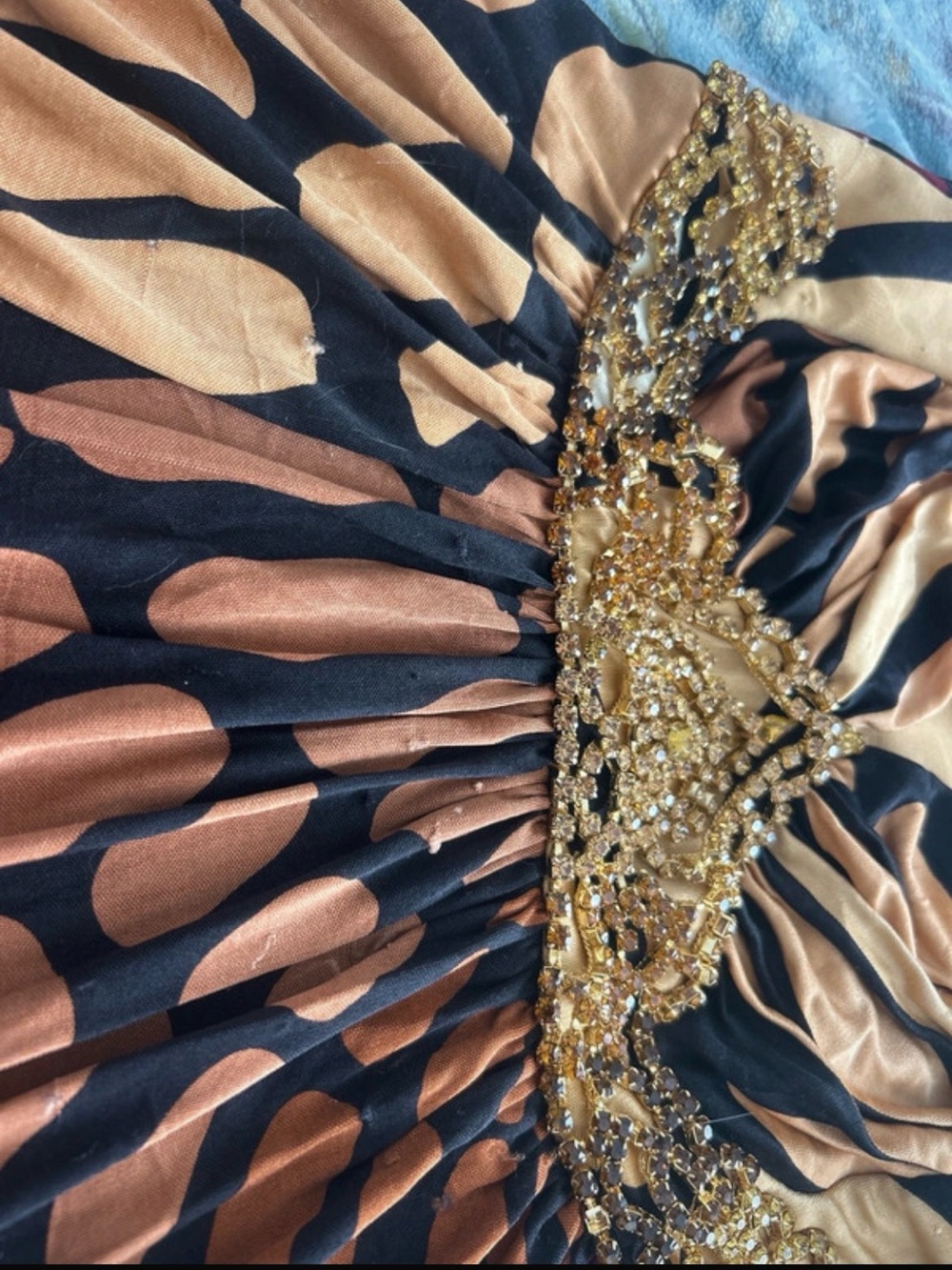 Y2K fashion 100% SILK top with embellishments, Size L, FLAWED - Picture 3 of 10